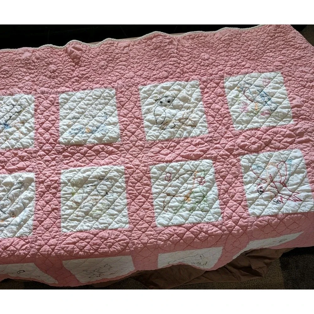 Vintage Handmade Pink & White Embroidered Patchwork Quilt w/Birds & Flowers.
